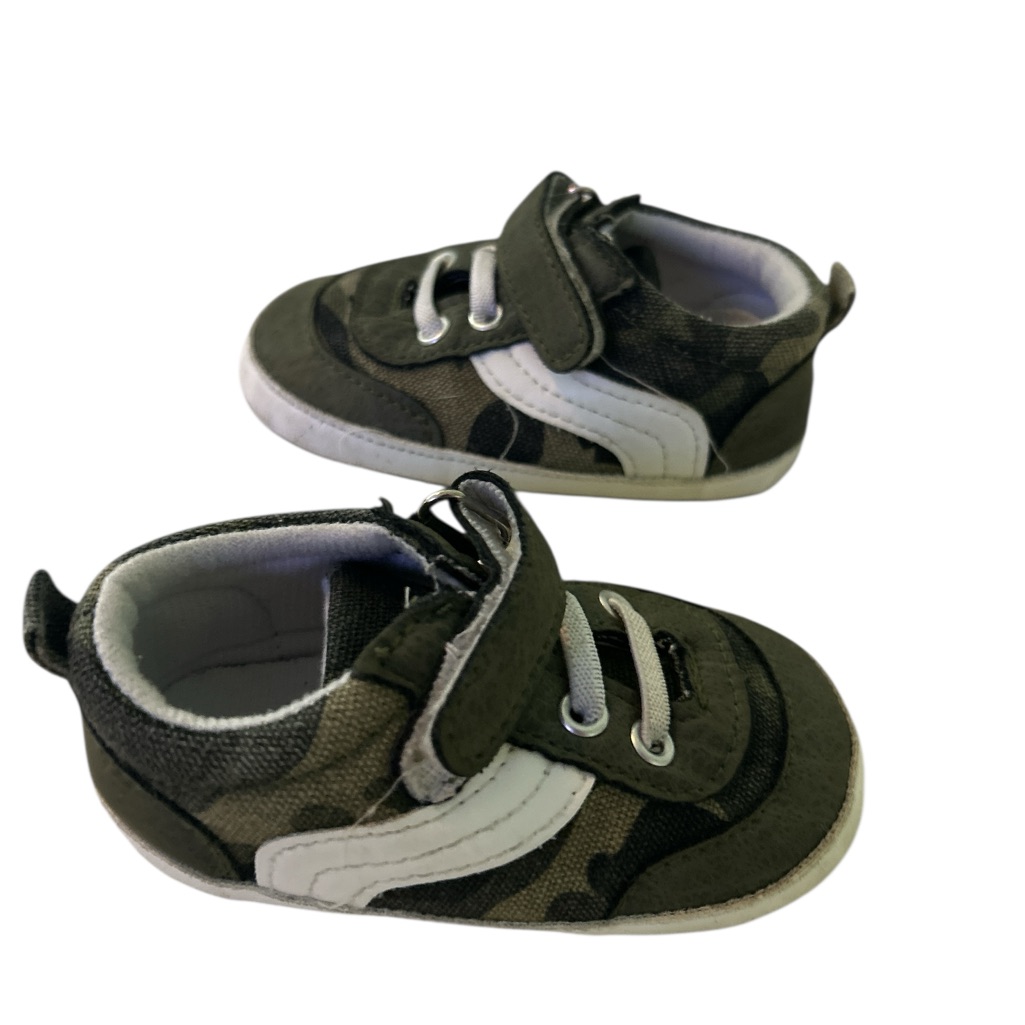 Baby Size 3 Camo Velcro Strap Sneakers With Rubber Soles